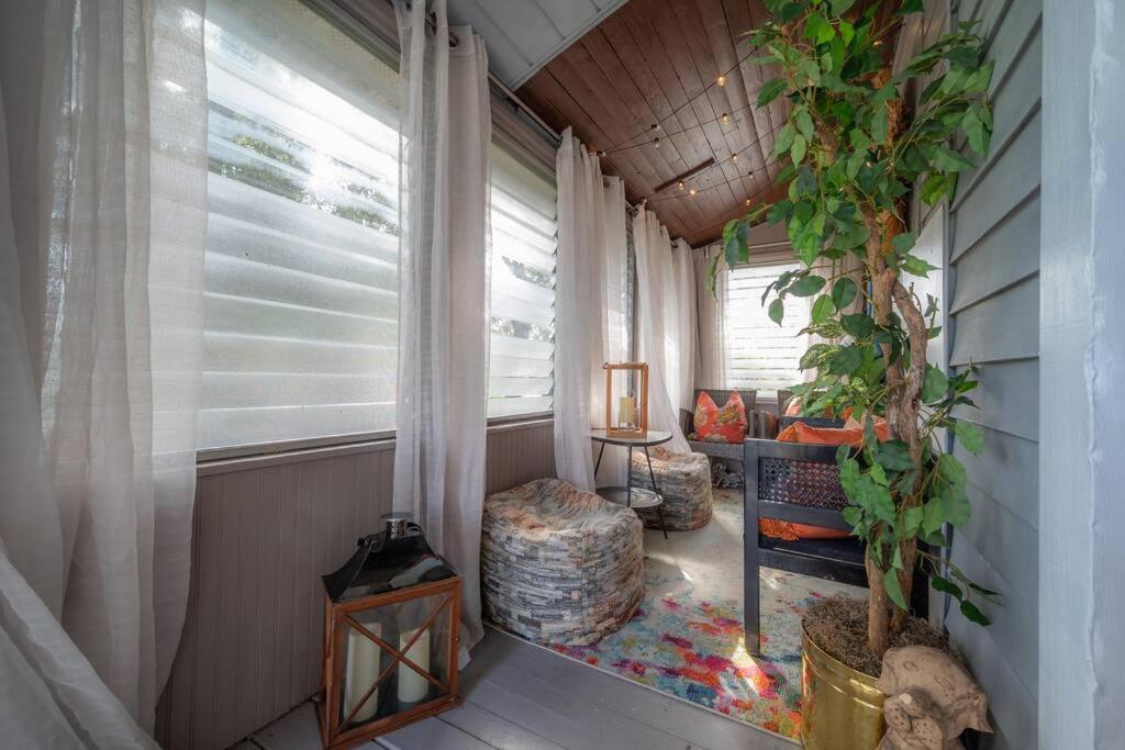 Vibing In The Heights/Breweries/Food/Petfriendly Villa Tampa Eksteriør bilde