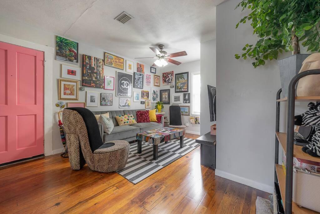 Vibing In The Heights/Breweries/Food/Petfriendly Villa Tampa Eksteriør bilde